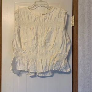 Women's Cream Top Size XL